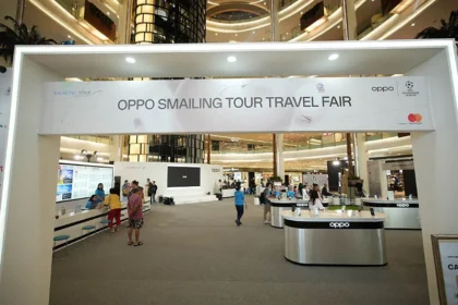 OPPO Smailing Tour Travel Fair 1