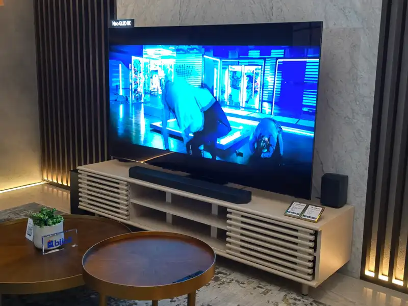 Samsung Experience Lounge TV