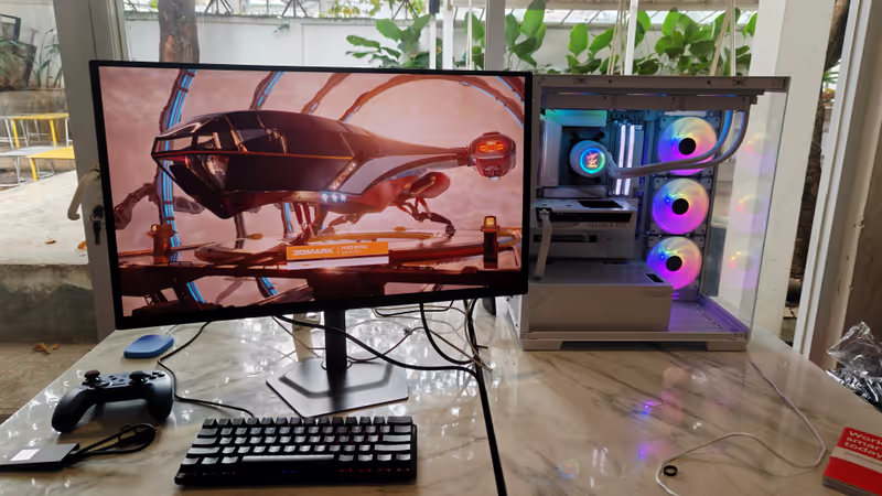 Gigabyte Aorus B850 STEALTH ICE RTX 5060 EAGLE OC ICE 8G
