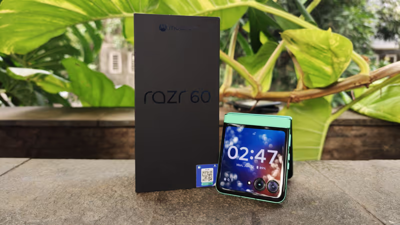 Review Motorola Moto Razr 60