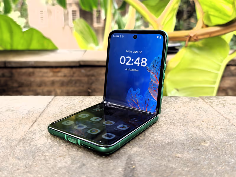 Review smartphone Moto RAZR 60
