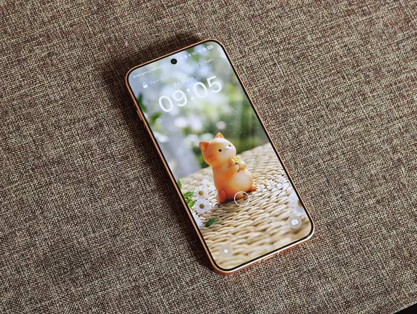 OPPO Find X9s 